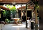 Batavia Resto Tawarkan Olahan Seafood dengan Suasana yang Hangat